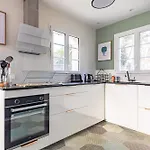 Charmante Maison Et Foret *