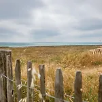 Holiday home Charmante Maison Et Foret