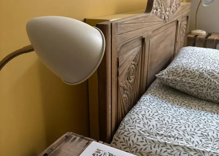 Charmante Maison Et Foret